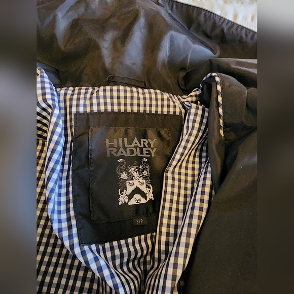 Light coat with hood - Picture 2 of 4